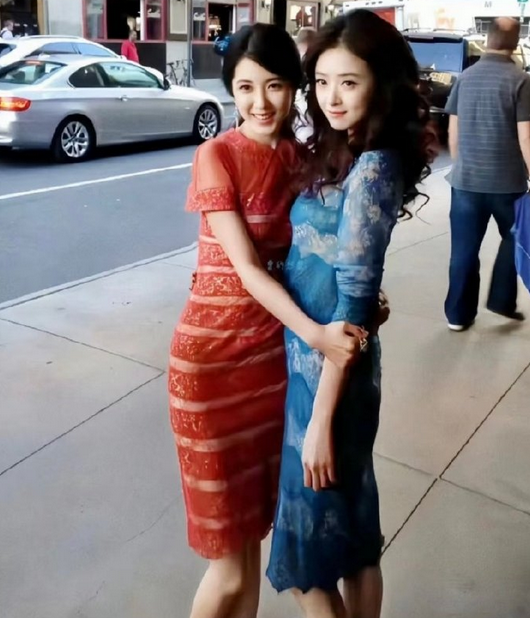 Lace dress with evening dress