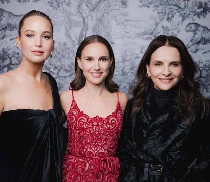 Natalie Portman shares a photo with Jennifer Lawrence and Juliette Binoche. The three showcase distinctly different styles.