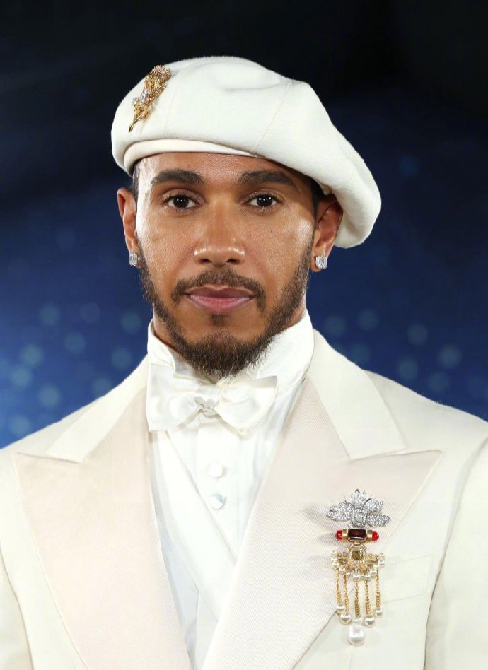 Beret & Suit combination. Met Gala red carpet, Lewis Hamilton