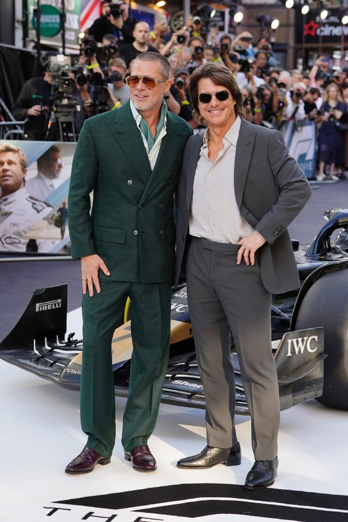 Brad Pitt's green suit vs Tom Cruise's grey suit