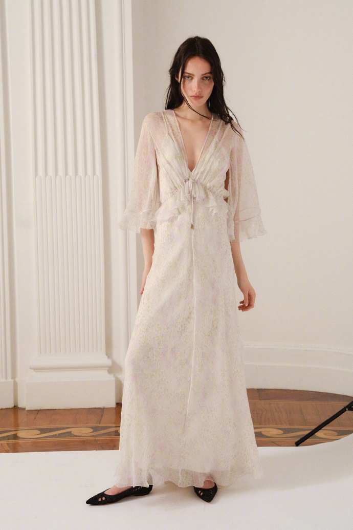 Alberta Ferretti 2026 Resort Collection, low-cut long dress