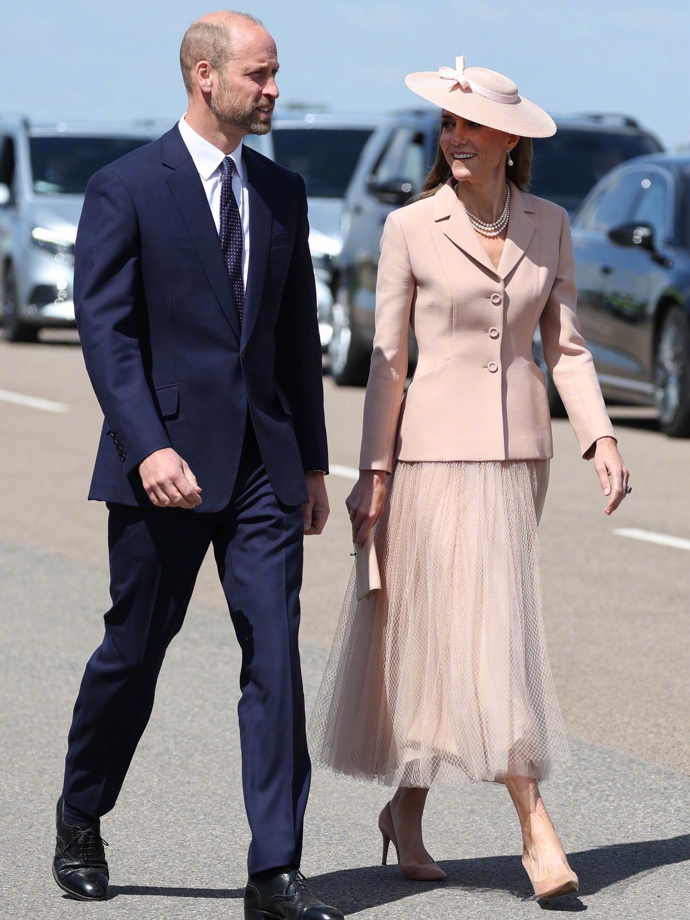 Princess Kate wears a Dior blazer and skirt