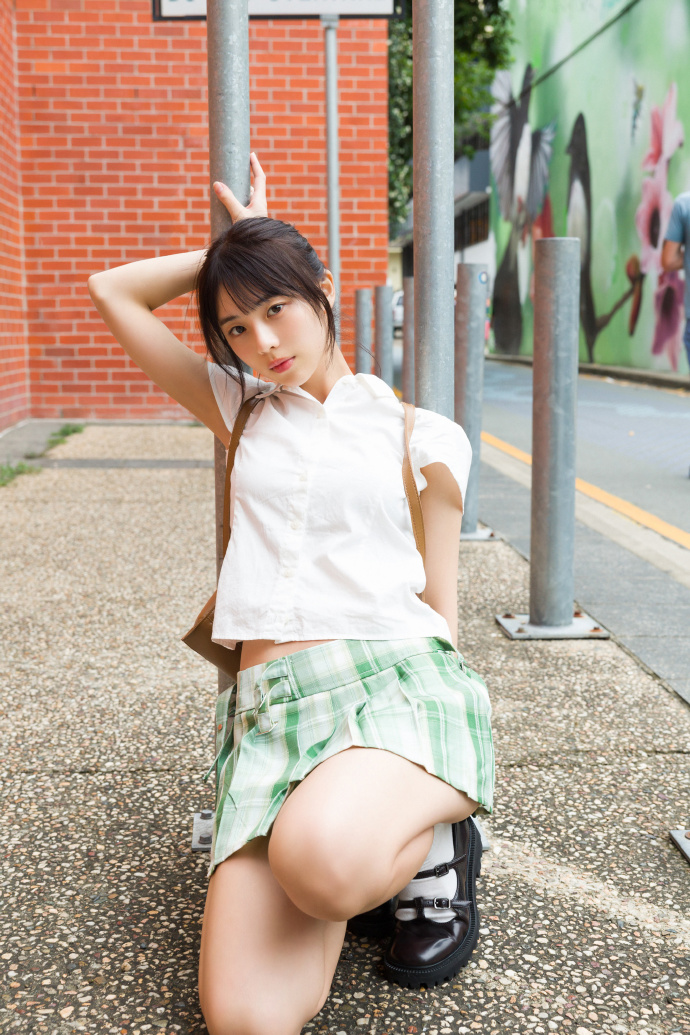 Kikuchi Hina Photobook 'another memory': preppy style outfit
