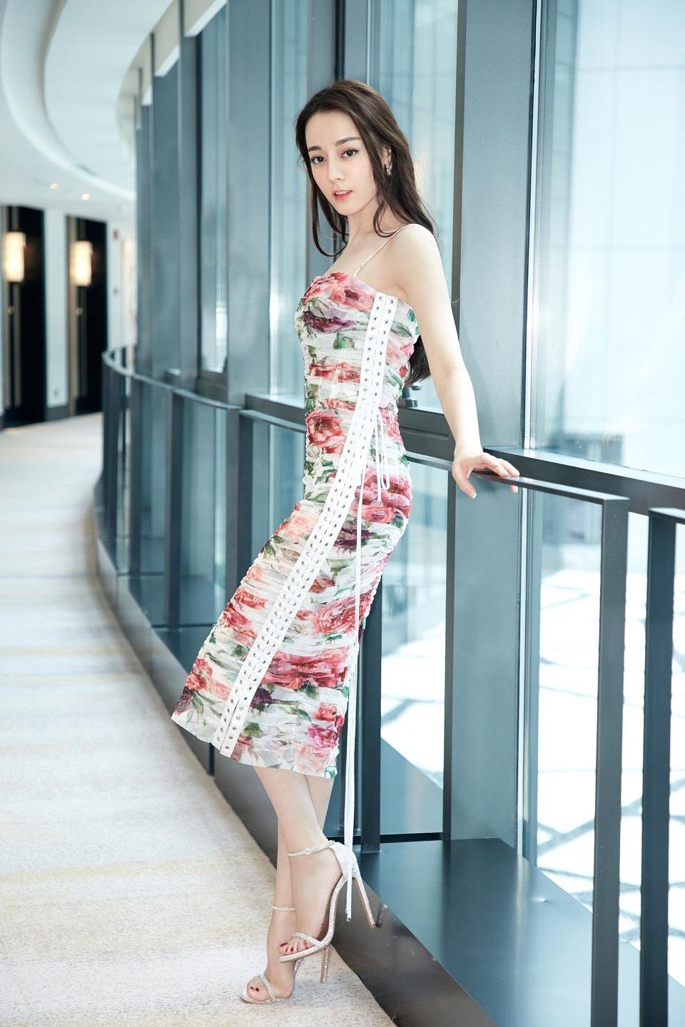Elegant floral Midi Dress paired with Heels