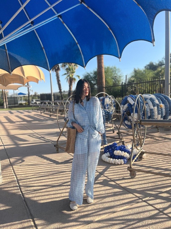 Shirt & wide-leg pants combination