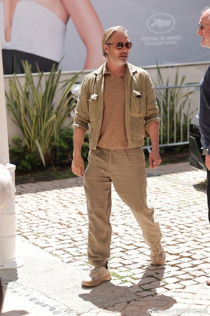 Mads Mikkelsen's outfit at Cannes