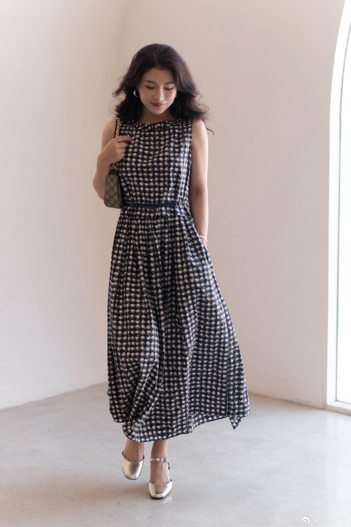 Black and white plaid dress