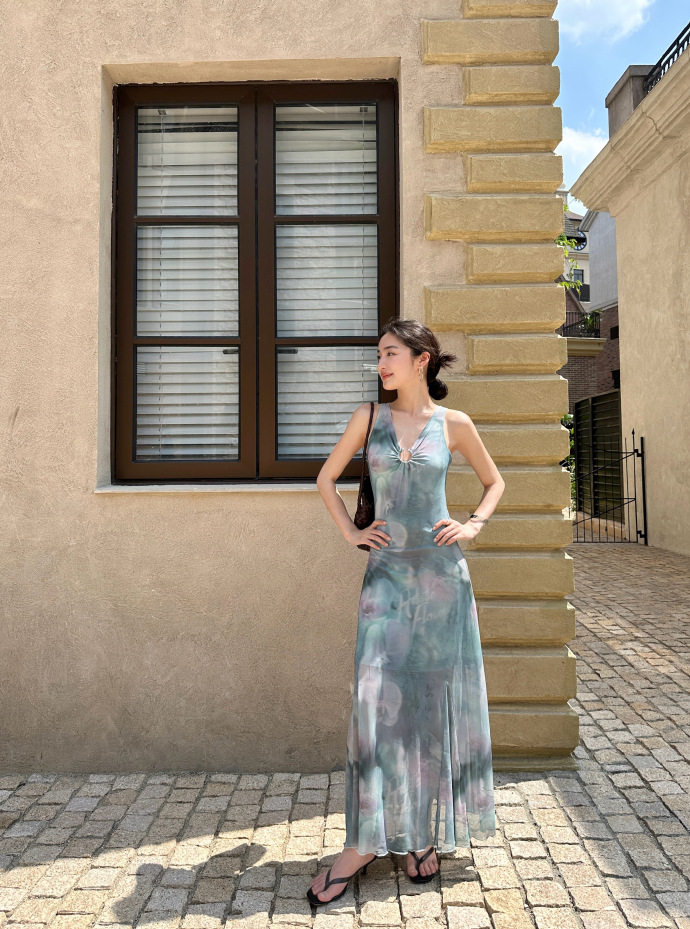 Stylish maxi dress and sandals