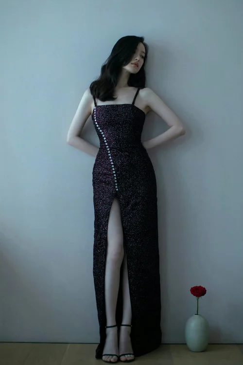 Elegant Asymmetrical Sparkling Gown with Thigh-High Slit for Evening Glamour