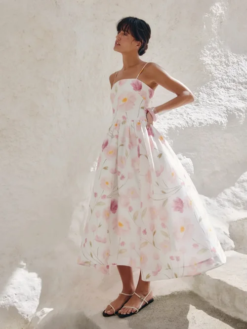 Elegant Floral Midi Dress Paired with Minimalist Sandals for a Romantic Summer Look