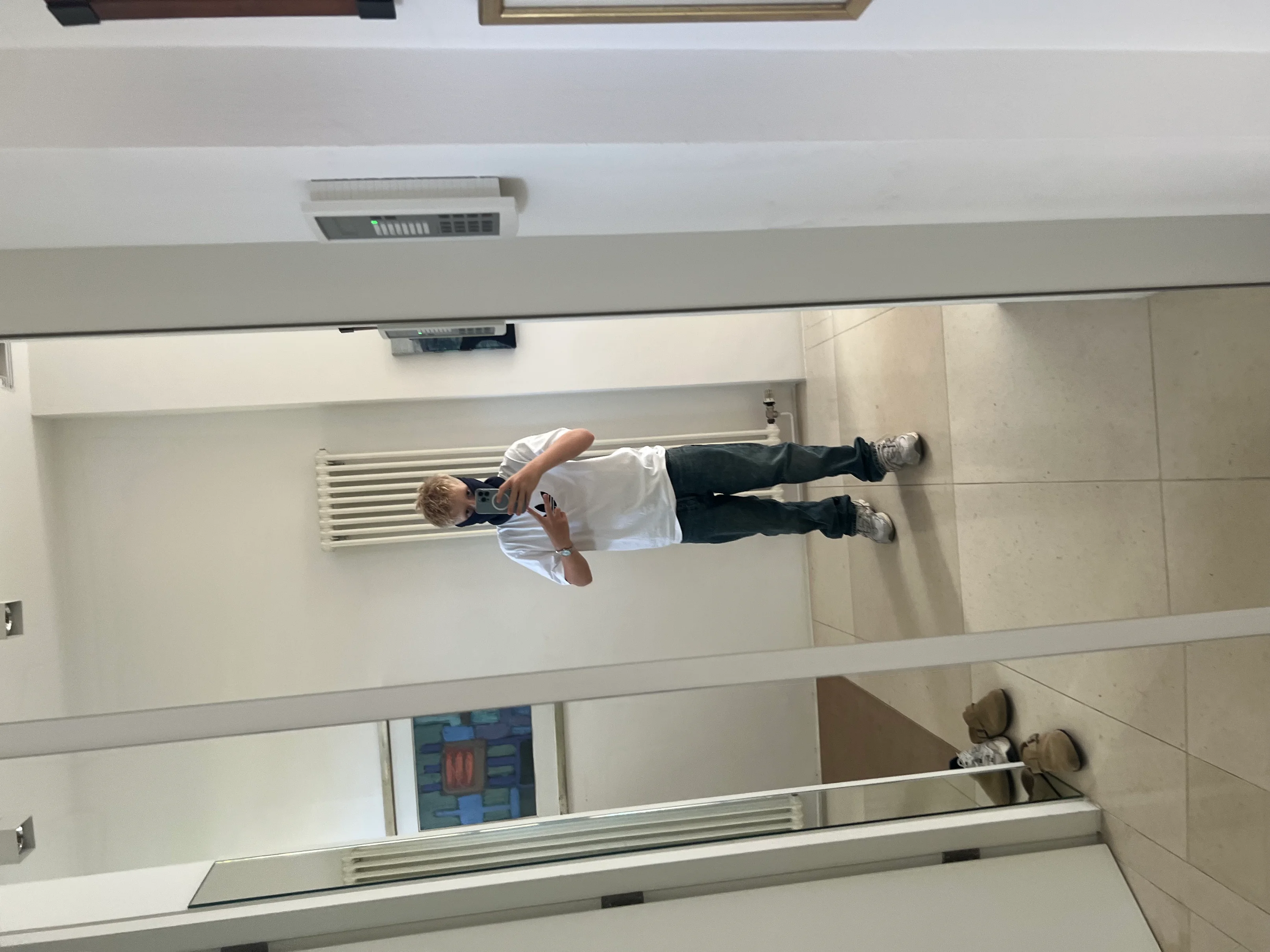 Casual White Tee and Green Trousers for Effortless Everyday Style
