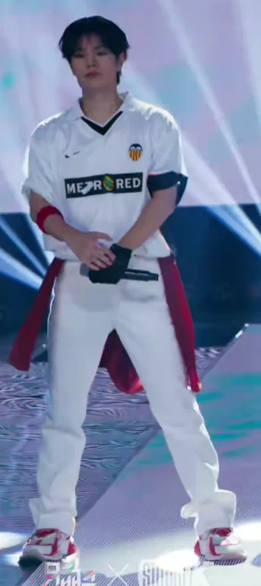 Sporty White and Red Outfit with Athletic Jersey and Sneakers