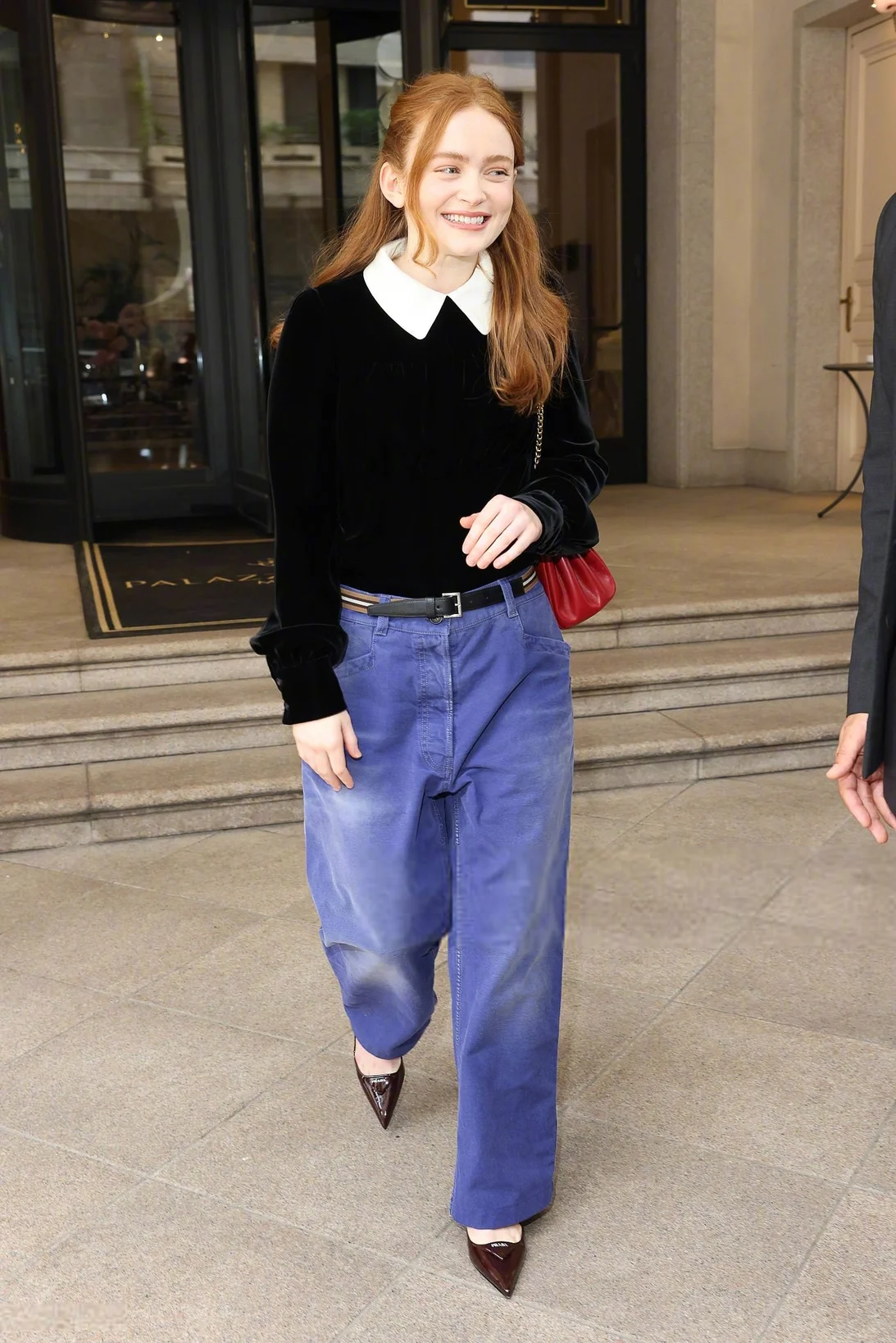 #Milan Fashion Week# Preppy Black Sweater with Cobalt Blue Pants and Chic Accessories