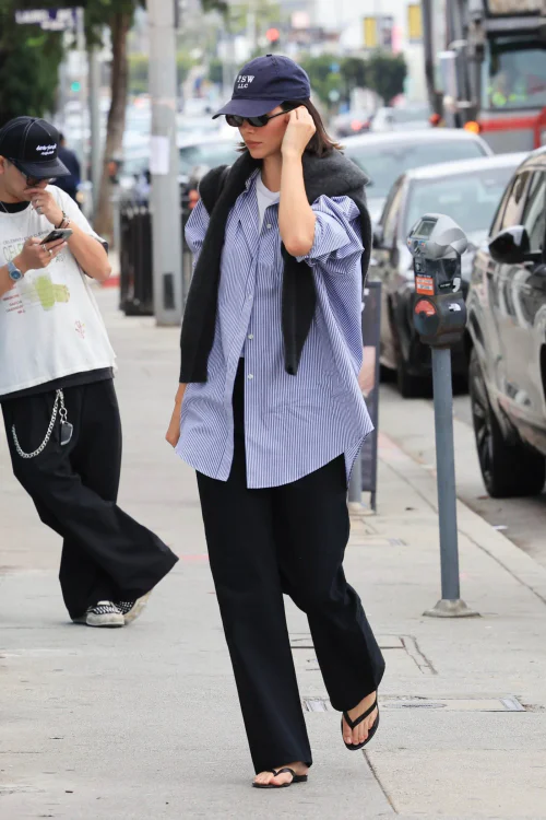 Casual Chic Street Style with Striped Shirt and Wide-Leg Trousers