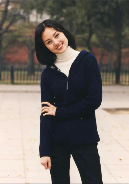 Timeless Navy Layers with White Turtleneck for a Classic Look