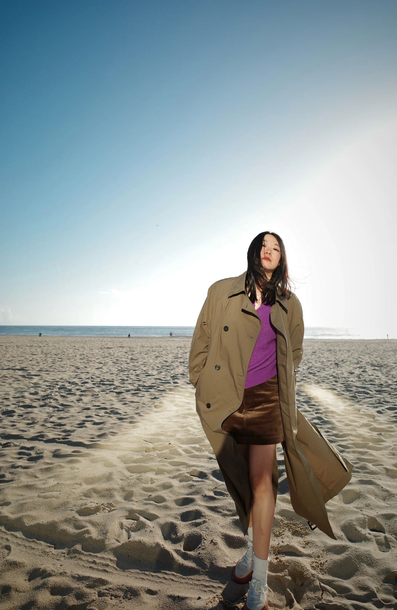 Trench Coat and Purple Top with Brown Skirt Beach Outfit