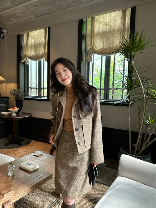 Classic Brown Tweed Skirt Suit with Turtleneck Ensemble for a Chic Look