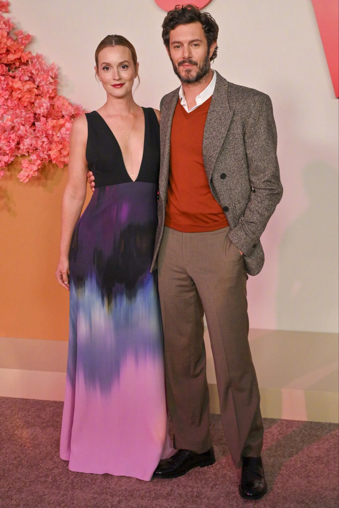 Adam Brody & Leighton Meester. Elegant Gradient Dress Paired with Classic Layers in Warm Tones