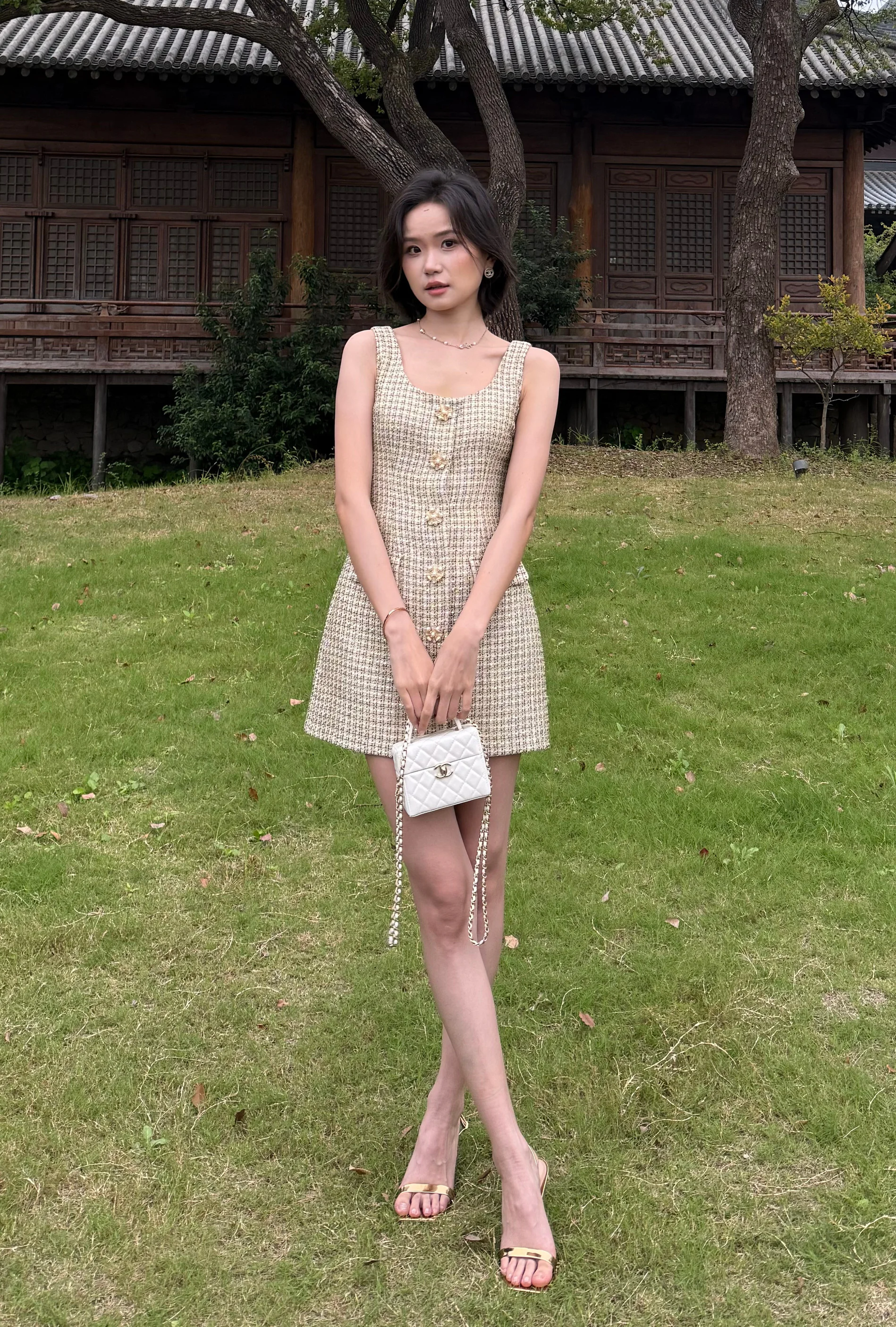 Elegant Beige Tweed Dress with Matching Accessories for a Timeless Look