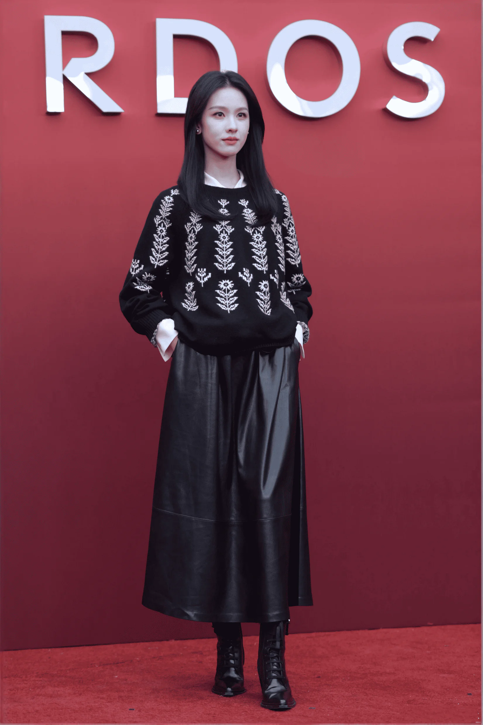 Chic Black and White Floral Embroidered Sweater with Leather Midi Skirt Ensemble