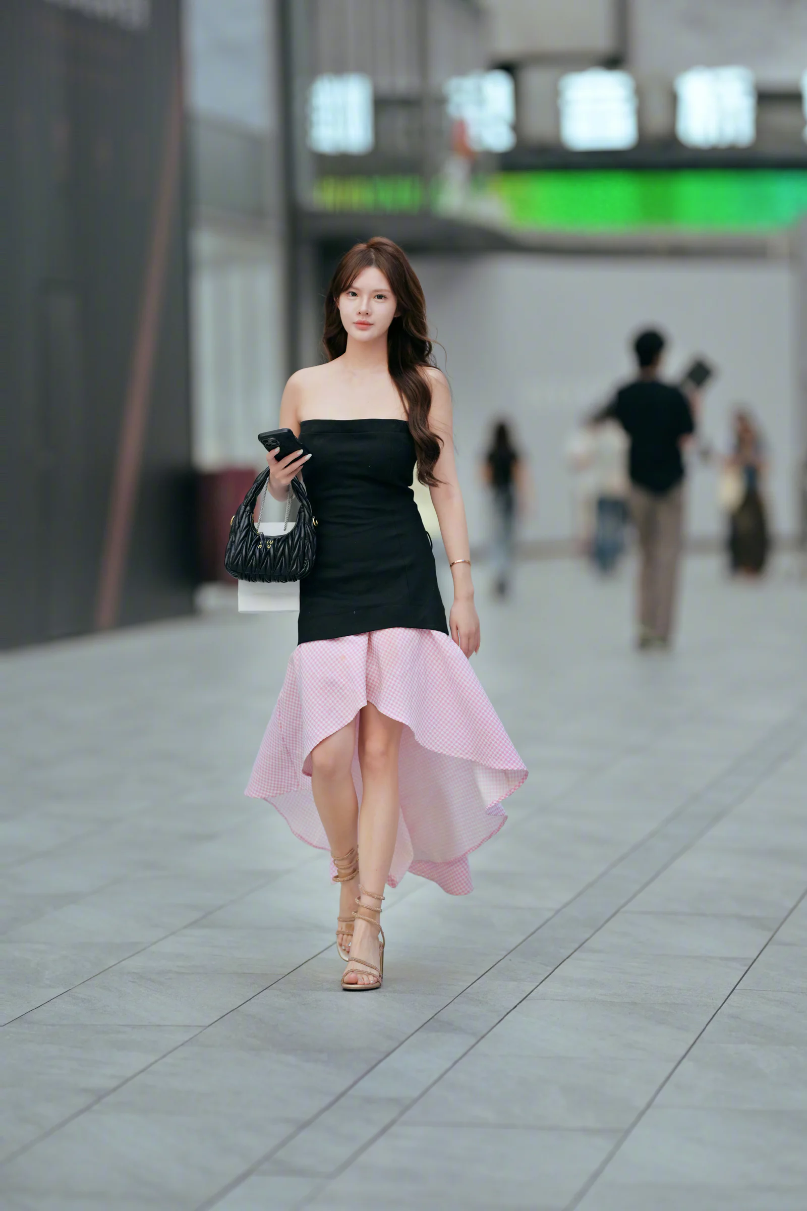 Stunning Two-Tone High-Low Dress with Strappy Heels and Black Accessories